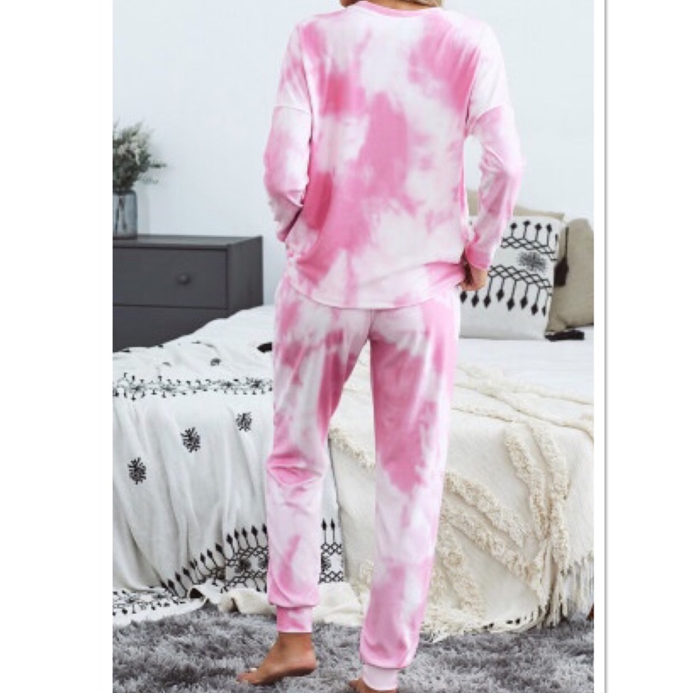 LAST ONE  ✨ Tie Dye sleepwear pajama set! - Picture 2 of 4